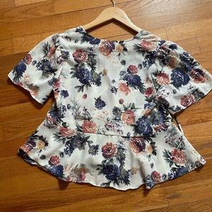 Floral Blouse Size S